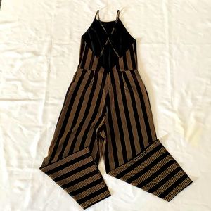 Dynamite Womens Sz. Small 3/4 Length One Piece Romper